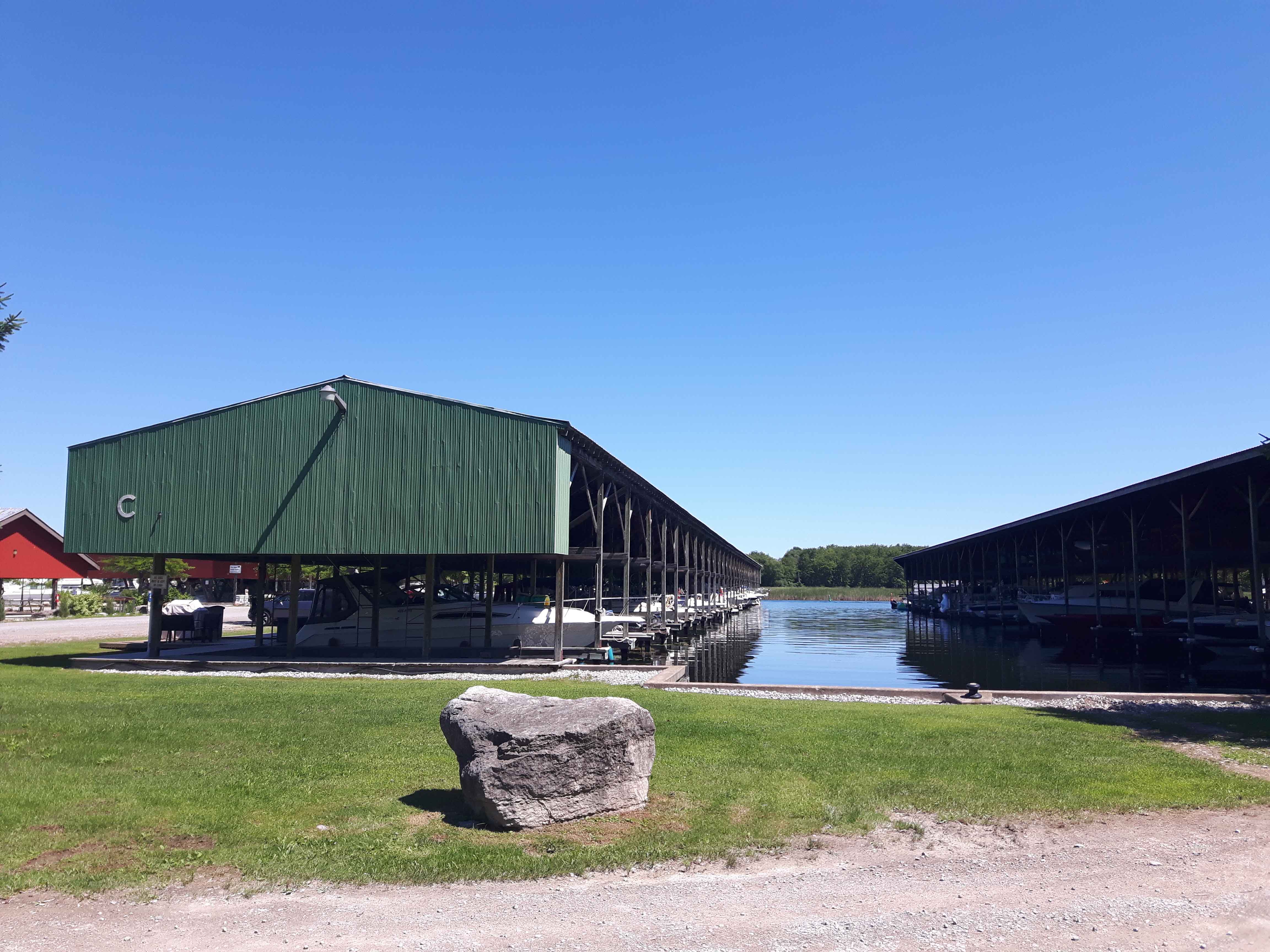 Mariposa Landing Mariposa Landing Marina
